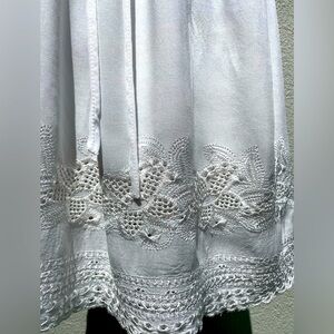 Chic White Smocked Skater Mini Skirt by Tokyo Cherry Blossom size EG (6)